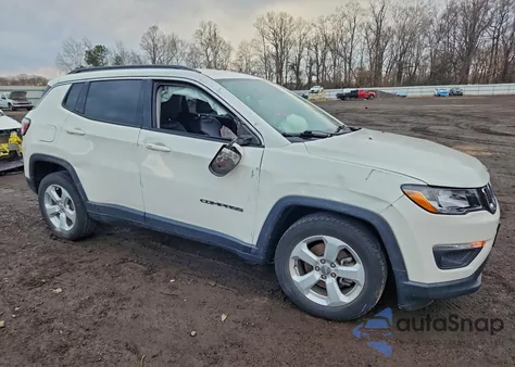 2018 Jeep Compass Latitude z USA, uszkodzony, nr VIN 3C4NJDBB9JT485087